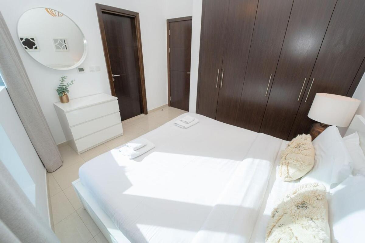 Aws Holiday Homes - Prime Apartment Near The Beach Dubaj Zewnętrze zdjęcie