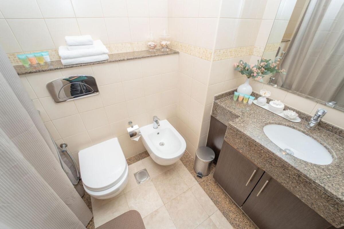 Aws Holiday Homes - Prime Apartment Near The Beach Dubaj Zewnętrze zdjęcie