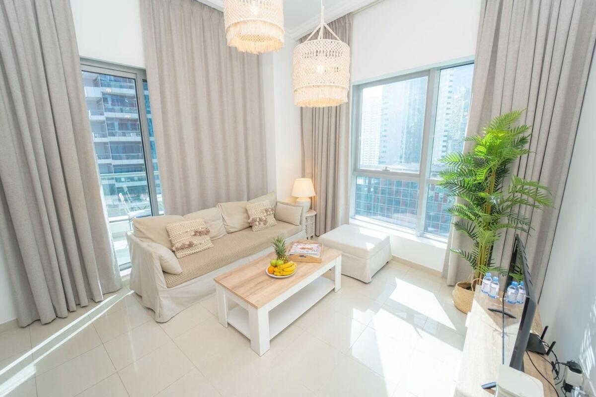 Aws Holiday Homes - Prime Apartment Near The Beach Dubaj Zewnętrze zdjęcie